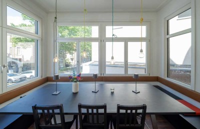 Wohnen & Arbeiten: Altbauetage mit Garten und Flair