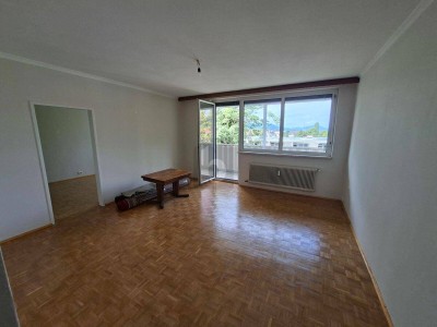 PREISNACHLASS ZENTRALE LAGE MIT RUHIGEM BALKON