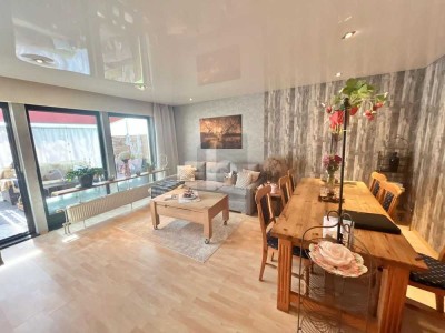 TRAUMHAUS IN RUHIGER LAGE FÜR DIE GANZE FAMILIE