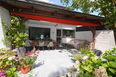 Freistehendes Familiendomizil | Großzügige Sonnenterrasse | Sonnengrundstück | Ruhige Lage