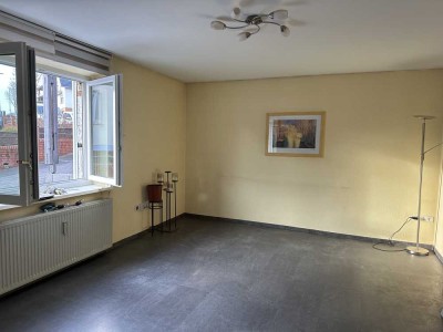 Handwerker aufgepasst! Freistehendes Einfamilienhaus in Contwig! *Versteigerungsobjekt*!