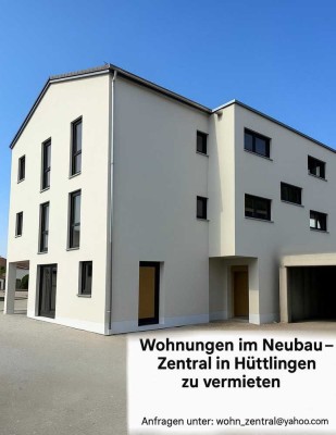 Neuwertige Terrassenwohnung mit drei Zimmern und EBK in Hüttlingen