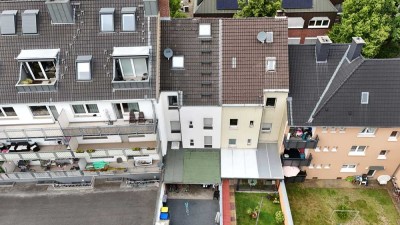 "Großzügiges 6-Zimmer-Haus in Mönchengladbach – Perfekt für Mehrgenerationenwohnen und große Familie