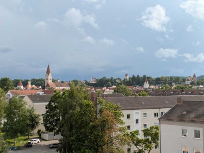 Geschmackvolle 3-Zimmer-Penthouse-Wohnung mit lux. Innenausstattung mit Balkon und EBK in Kaufbeuren