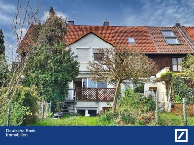 Ein Zuhause zum Verlieben – Modernisiertes Reihenmittelhaus mit eigenem Garten.