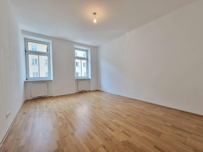 2 Zimmer Wohngenuss mit Altbaucharme - Bahnhof Hernals in der Nähe - Ab 2026 U5