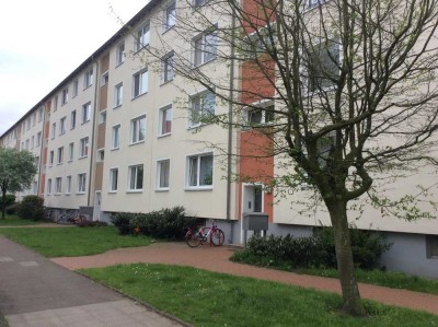 Hier wartet eine moderne 3-Zimmer-Wohnung mit Balkon auf Sie