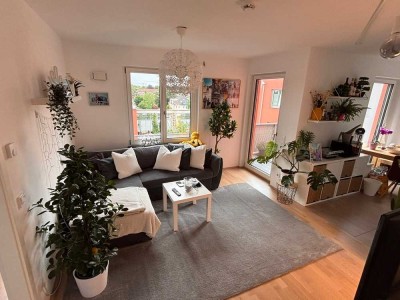 Hochmoderne Wohnung mit Südbalkon, Panoramablick und Fußbodenheizung