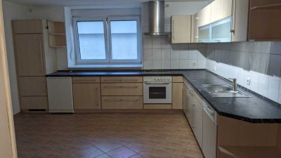 Schöne 4-Zimmer-EG-Wohnung in Chemnitz