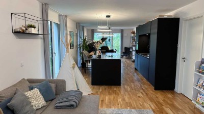 Exklusive Lage direkt am Lech! 3-4-Zimmer-Gartenwohnung mit viel Platz