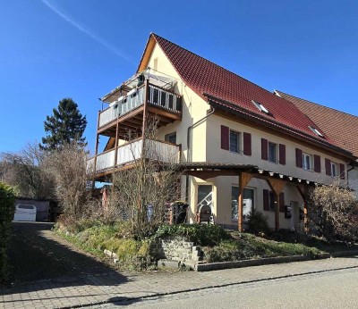 sonniges Mehrfamilienhaus mit 4 Wohnungen im Herzen von Vöhringen