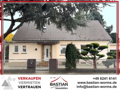 Bestlage: Musikerviertel! EFH - attraktive Winkelform -ca. 180 Wfl.-ca. 900 m² Grdst.-Südgarten