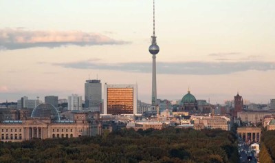 5 Zimmer, Südbalkon & Wintergarten plus Fußbodenheizung – Kontaktieren Sie uns  �
