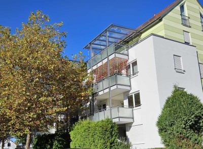 Helle 4-Zimmer-Wohnung in ruhiger Lage mit großem Balkon und TG-Platz in Nagold, Ob. Steinberg