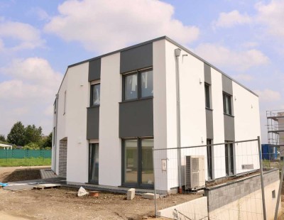 Modernes Neubau 4-Familienhaus mit hochwertiger Ausstattung in Nörvenich zu vermieten!