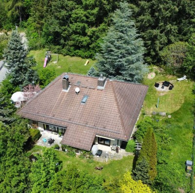 Geräumige 8-Zimmer-Villa mit gehobener Innenausstattung in Hessisch Lichtenau