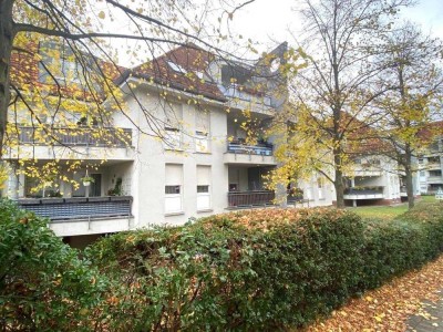 Black Week Deals-Nähe Renbahn/ Terrassenwohnung mit Terrasse mit Bad und G-WC