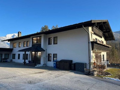 Vermietete 3-Zimmer-Etagenwohnung bei Bischofswiesen  - Engedey