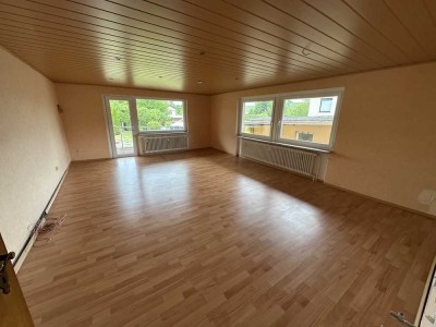 Apartment mit Balkon ab sofort verfügbar