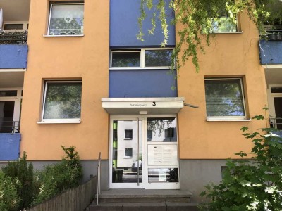 Hier macht wohnen Spaß: ansprechende 4-Zimmer-Wohnung mit Balkon!