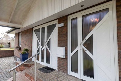 *** ZWEIFAMILIENHAUS in TOP LAGE mit TOP ZUSTAND und MODERNISIERTEM DACH ***