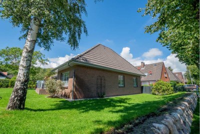 Top saniertes Einfamilienhaus mit Einliegerwohnung am Südstrand