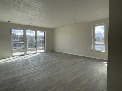 Barrierefreie 100 m² 3-Zimmer Wohnung mit Balkon - Erstbezug!