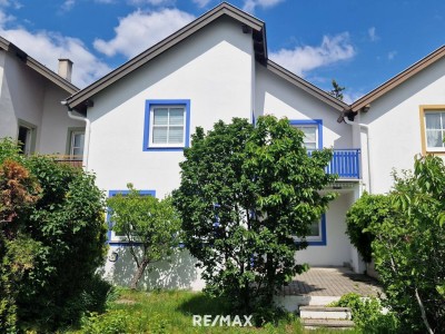 **Charmantes Reihenhaus in ruhiger Lage von Sollenau – komplett möbliert und sofort bezugsfertig**