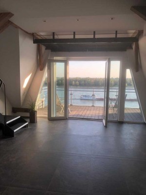 Exklusive Maisonette-Penthouse-Wohnung an der Rheinpromenade - Erstbezug