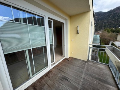 Großzügige Maisonetten Dachgeschoss Wohnung