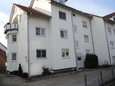 Schöne zwei Zimmer Wohnung in Ludwigsburg (Kreis), Schwieberdingen