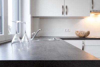 Exklusive, neuwertige 3-Raum-Erdgeschosswohnung mit gehobener Innenausstattung mit EBK in Elmshorn