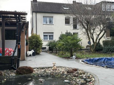 Viel Platz für Familie & Generationen | 2 Wohneinheiten | Garten, Pool & große Garage