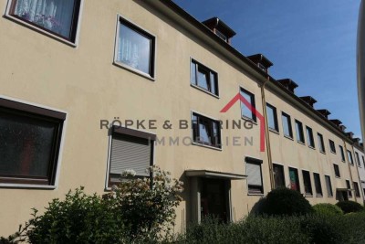 Zuhause in der Neustadt: Gemütliche Wohnung mit Balkon