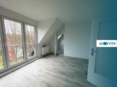 ++ Helle & geräumige 3-Zimmer-Wohnung mit Tageslichtbad & Balkon ++