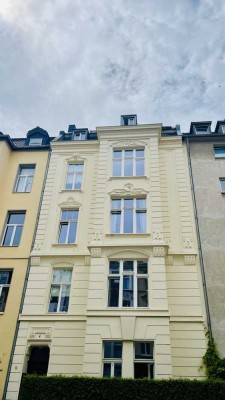 Erstbezug nach Kernsanierung im Denkmalhaus im Herzen von Nippes