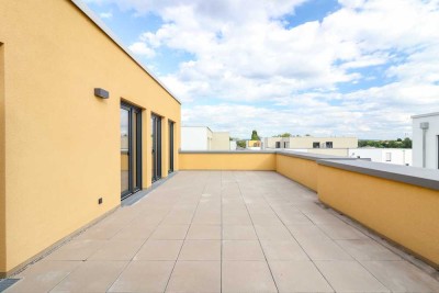 Auf der gigantische Dachterrasse die Seele baumeln lassen! Penthous-Wohnung mit 4 Zimmer, 135 m² + E