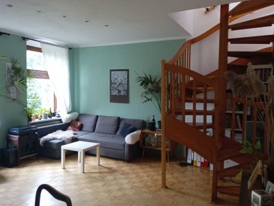 2-Zimmer Dach Maisonette Wohnung mit 68 m² und 9m² Dachterrasse in Berlin-Reinickendorf