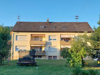 Modernisierte 3-Zi.-Whg. mit Balkon in Kuchen