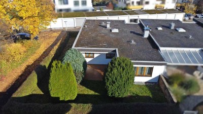 Ihr neuer Lebensraum: Freier Eckbungalow mit Garten und Garage in attraktiver Lage!