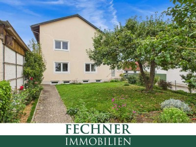 Frisch renovierte Doppelhaushälfte in Ingolstadt-Etting - mit Einzelgarage & Nebengebäude, ab 01.10.