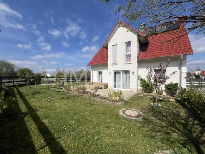 Neuwertiges Einfamilienhaus in ruhiger Lage – Oberasbach