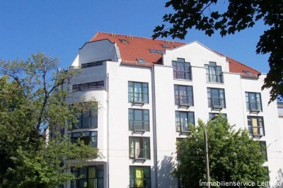 KOMFORTABLE WOHNUNG BEIM UNIKLINIKUM - MIT EINBAUKÜCHE UND ZWEI BALKONEN!