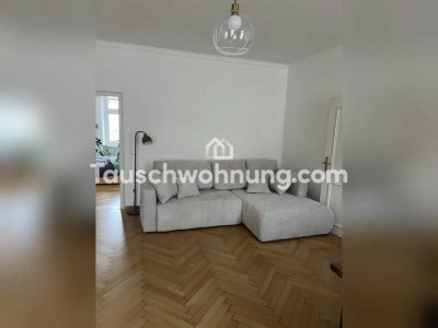 Tauschwohnung: Wunderschöne Altbau-2-Z-Wohnung mit Balkon in bester Lage