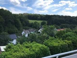 Achtung, mitten im Grünen!