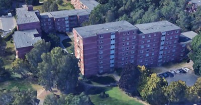 Geräumige und erwschwingliche Wohnung mit einem Zimmer in Lüneburg, Aufzug, Balkon, Fernwärme !
