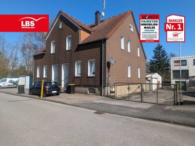 Großzügiges Grundstück mit außergewöhnlich viel Potential !
