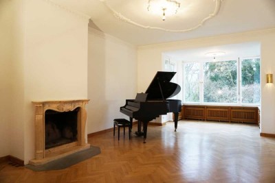 Luxuriös ausgestattetes, repräsentatives Stadthaus in zentraler Lage | prestigious townhouse