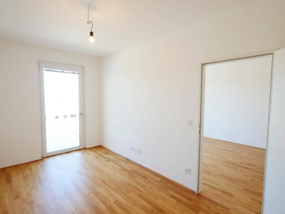 Wunderschöner Neubau mit Balkon in entspannter Umgebung!
