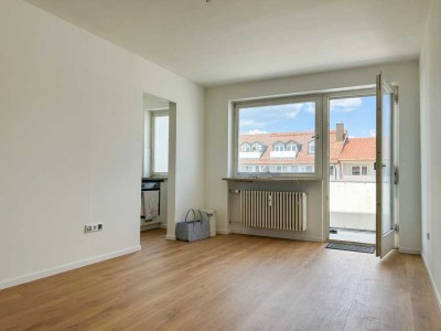 *** Bezugsfrei *** Vollständig saniertes 1-Zimmer-Apartement *** mit Einbauküche und Stellplatz ***